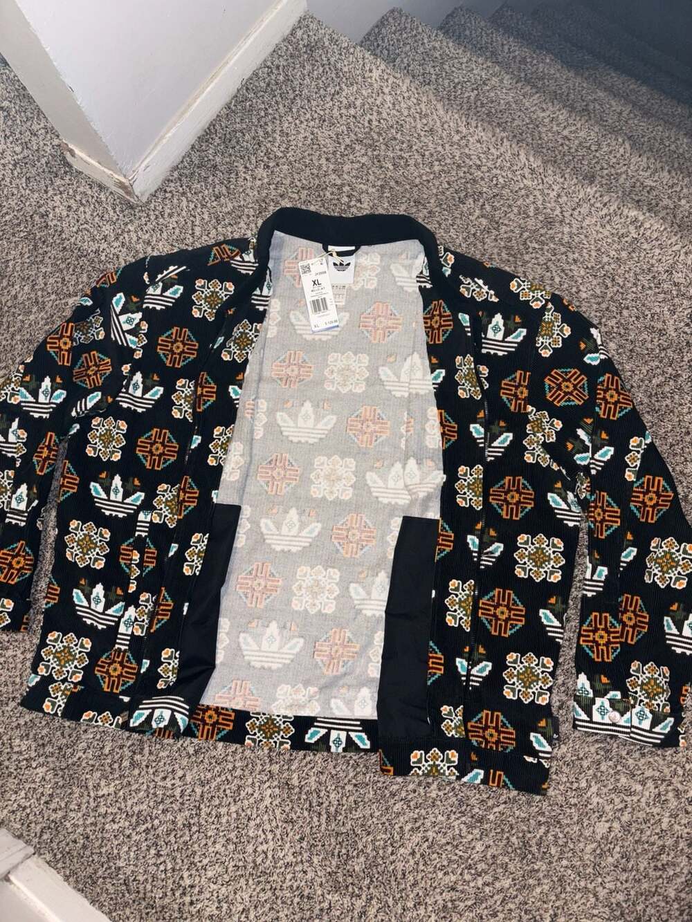 Adidas Originals corduroy Monogram Allover Print Jacket [JY2998]. NWT. XL men’s - Picture 3 of 8